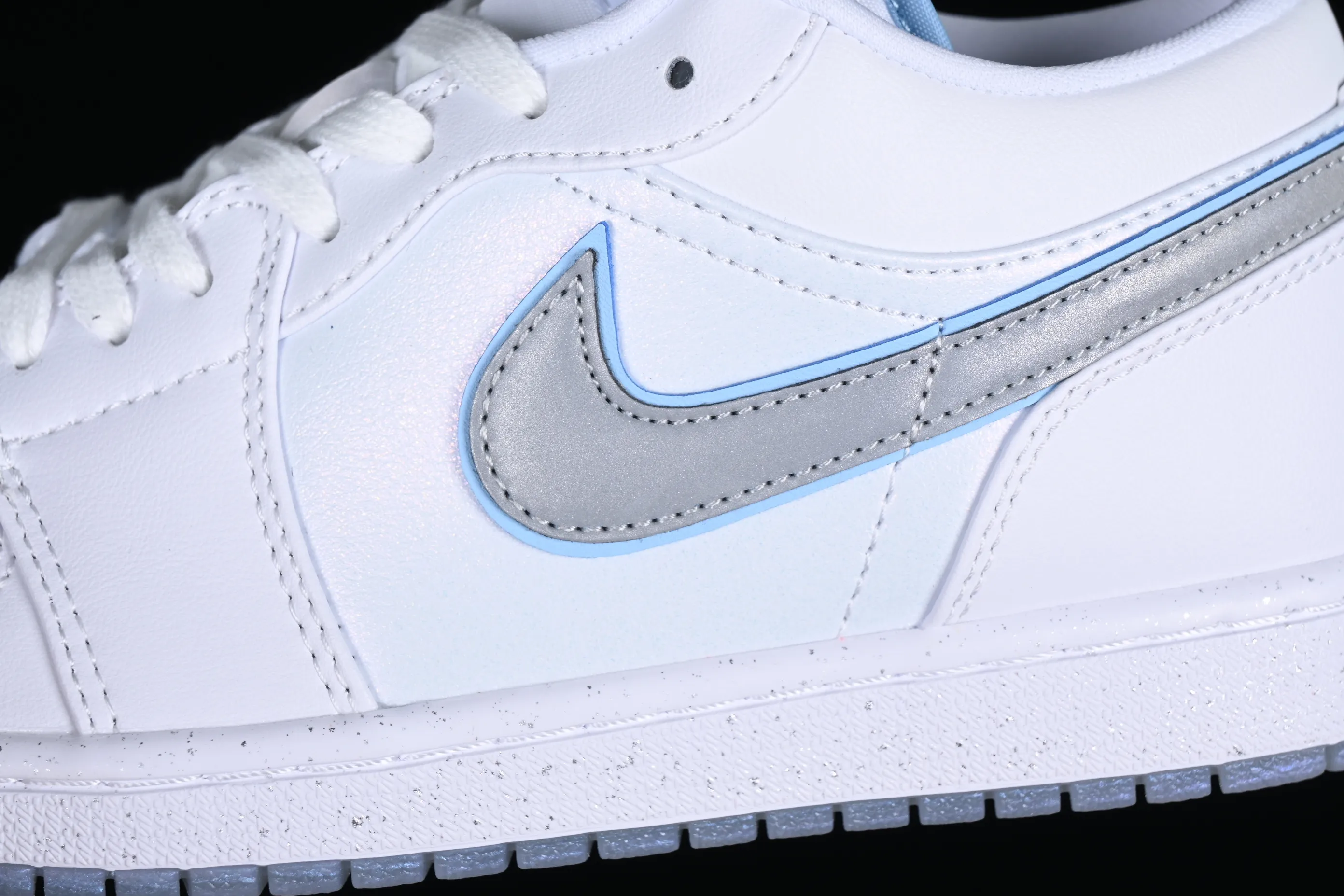 All categories Air Jordan Jordan series basketball shoes Air Jordan 1 Low Z version Air Jordan 1 Low "Dare To Fly" AJ1 Joe 1 Silver Cultural low-top casual sneakers FB1874-101